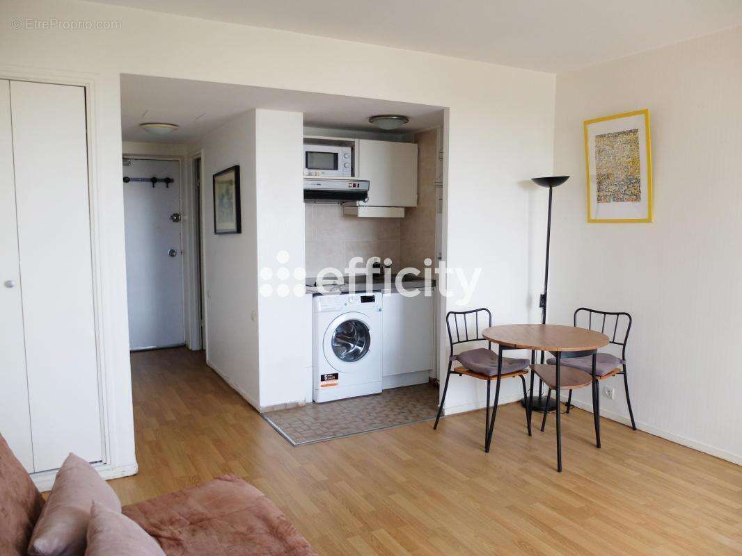 Appartement à PUTEAUX