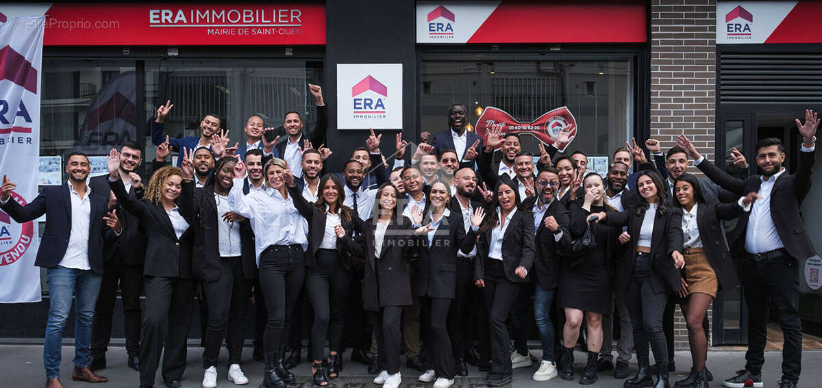 Appartement à LA GARENNE-COLOMBES