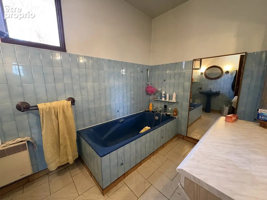 Villa avec piscine sur parc arboré de 2 000 m2   À deux pas du centre de Fumel - photo 15