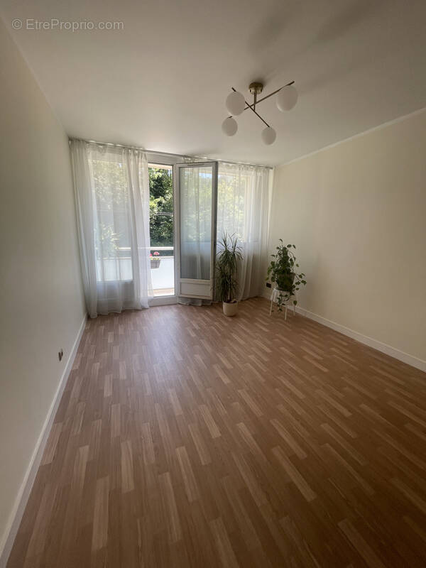 Photo Appartement à Saint-Etienne au prix de 89 500€