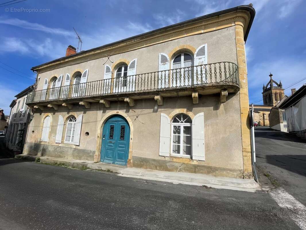 Maison à EXCIDEUIL