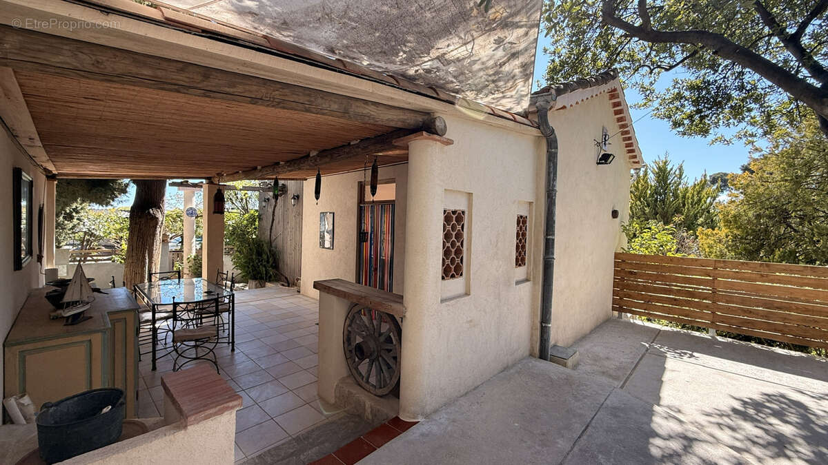 Maison à CAGNES-SUR-MER