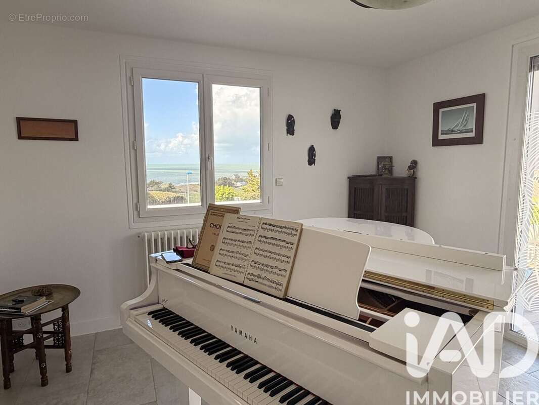 Photo 9 - Maison à DONVILLE-LES-BAINS