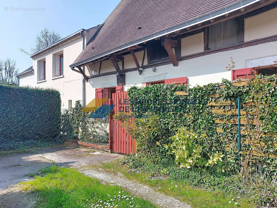 Maison à SAINT-GERMAIN-DES-PRES