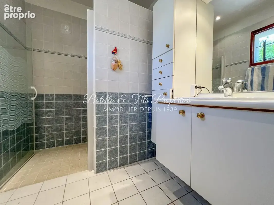 Maison 6 pièces 140 m² à vendre à Vallon-Pont-D'arc (07150) - photo 13