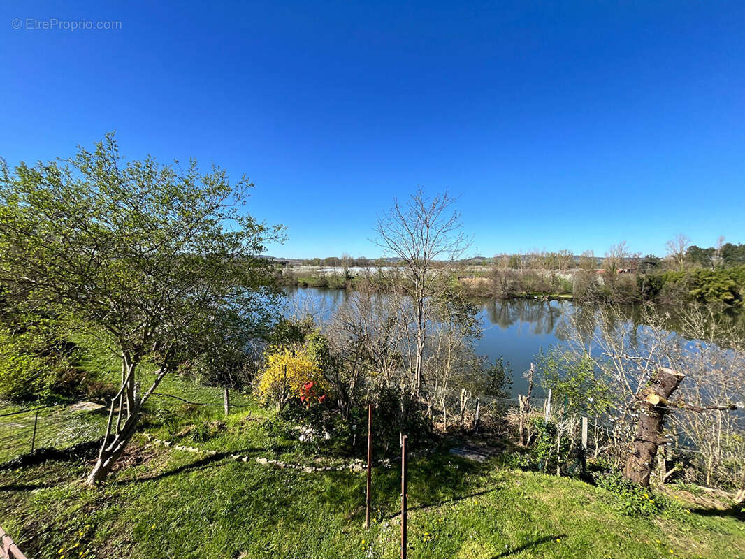 Maison à SAINTE-LIVRADE-SUR-LOT