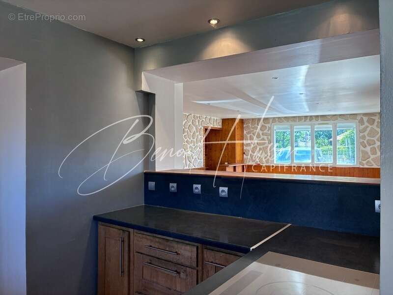Maison de village T4 de 104m² avec cour extérieure - photo 5