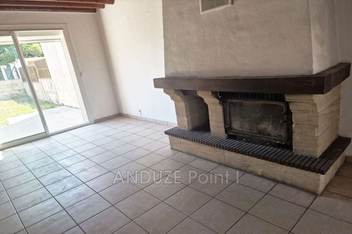 Maison à SAINT-CHRISTOL-LES-ALES