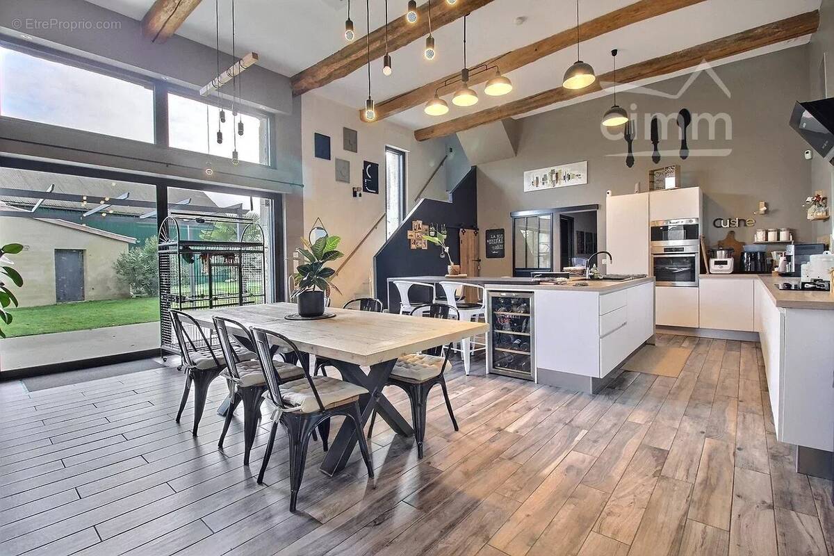 Maison à SAVONNIERES