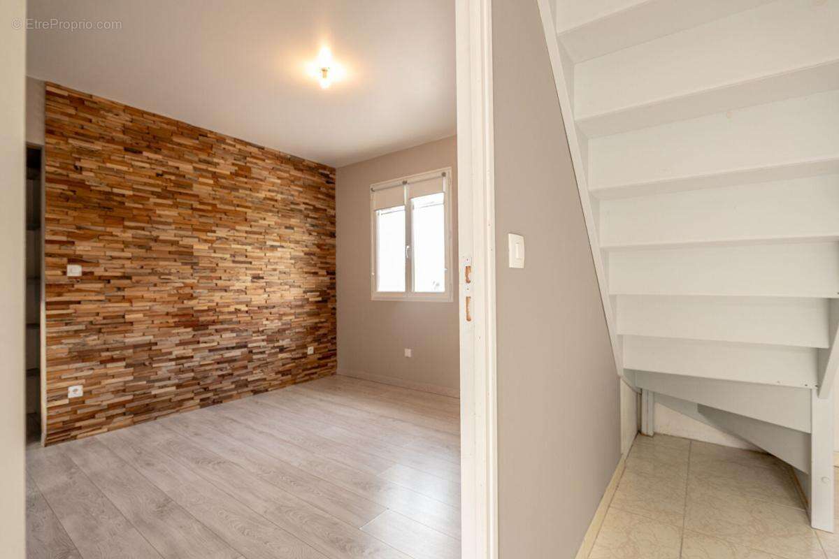 Lieux uniques ® x propriétés privées propose tres belle propriété 160 m² sur 4500 m² - photo 10