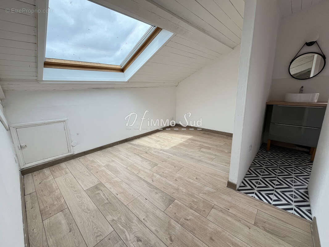 Appartement T1 bis - Quartier EDF - Narbonne - photo 8
