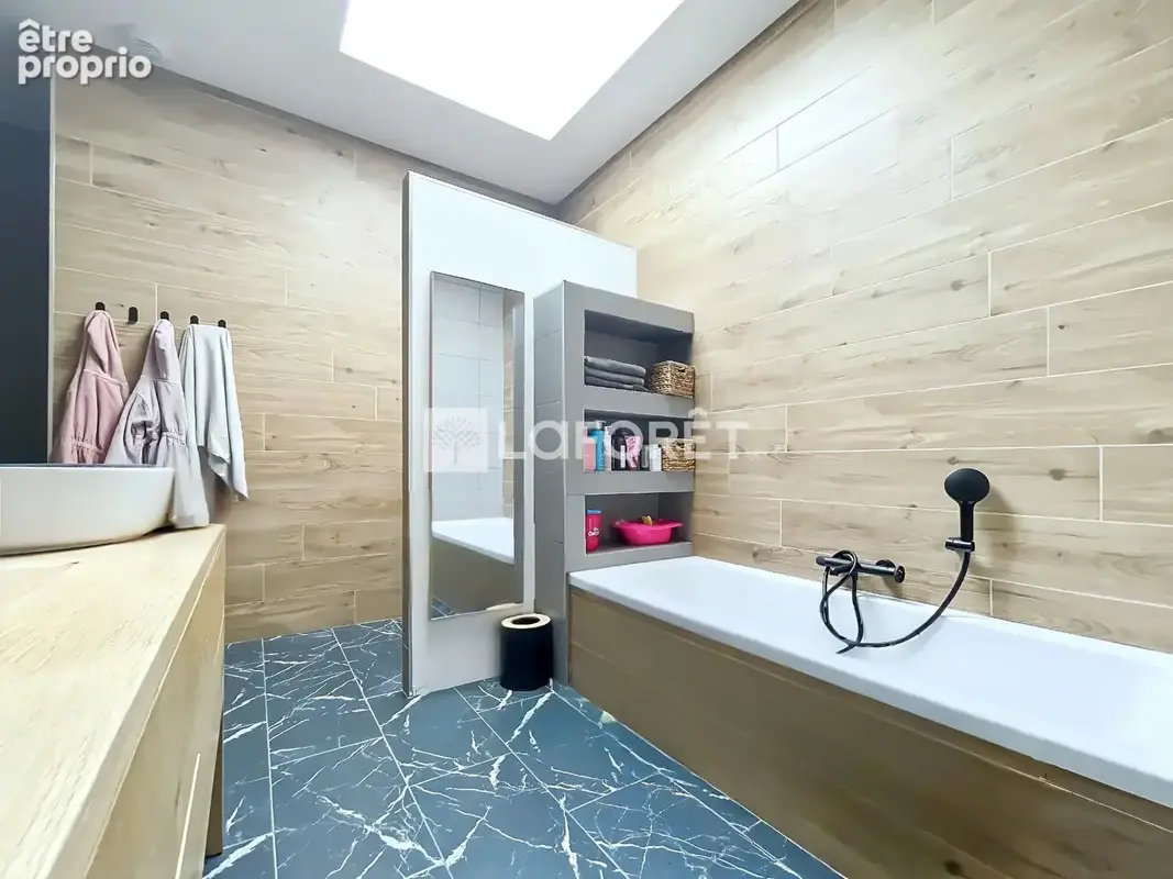 Appartement T4 à vendre à Bourg Les Valence - photo 5