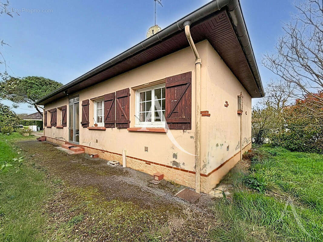 Maison à EAUNES
