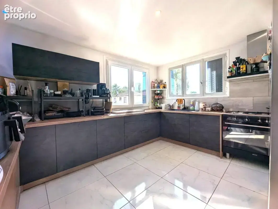 Maison 5 pièces 126 m² à vendre à Mably (42300) - photo 2