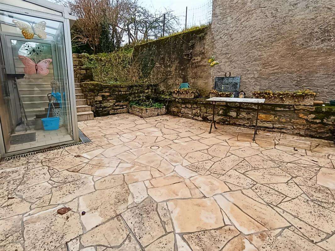 Maison à CHAMPSEVRAINE