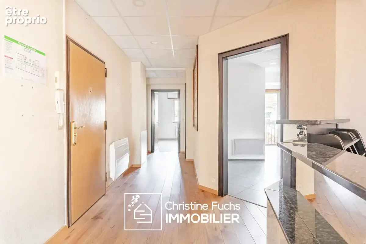 Haguenau centre - Local professionnel accessibilité PMR - 5 pièces - photo 5