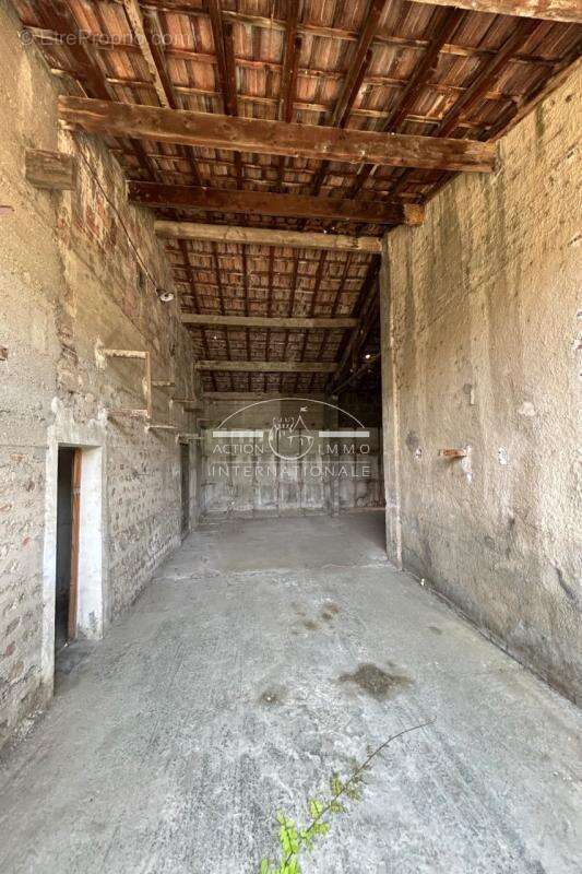 Maison à SAINT-MARTIN-DE-CRAU