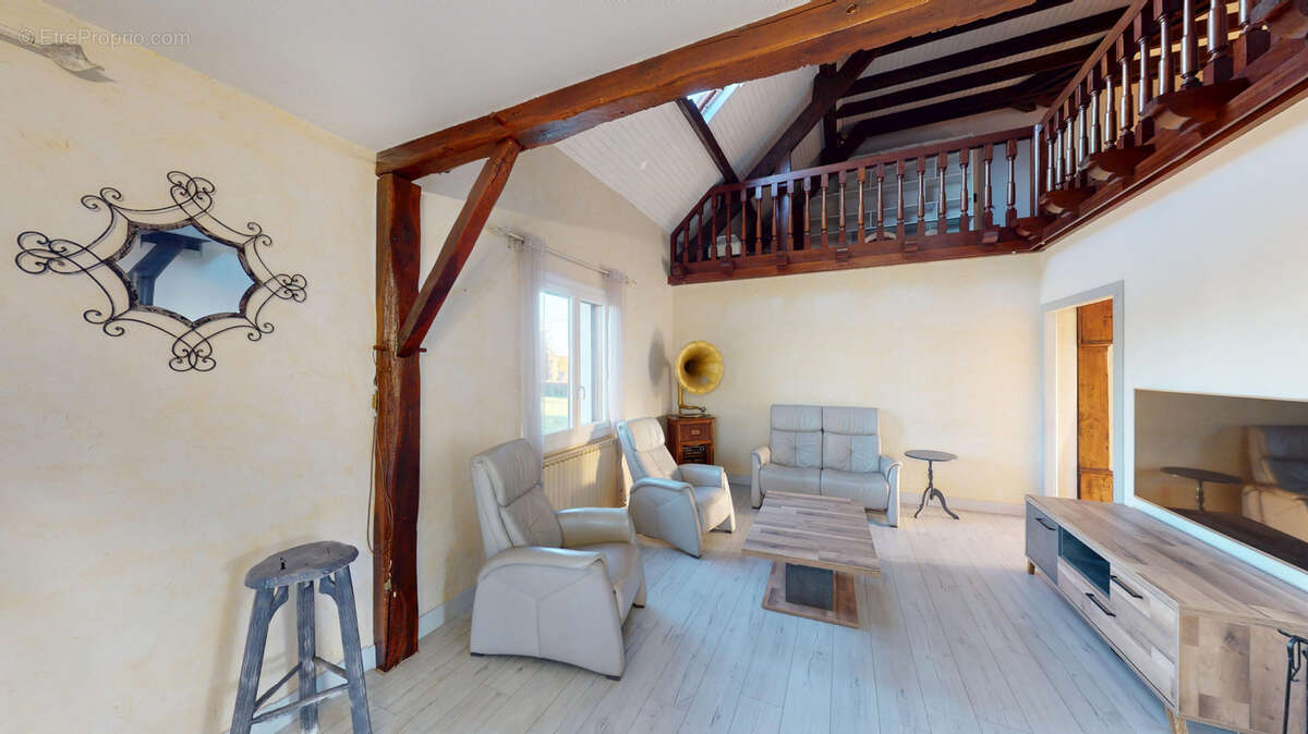 Maison à RULLAC-SAINT-CIRQ