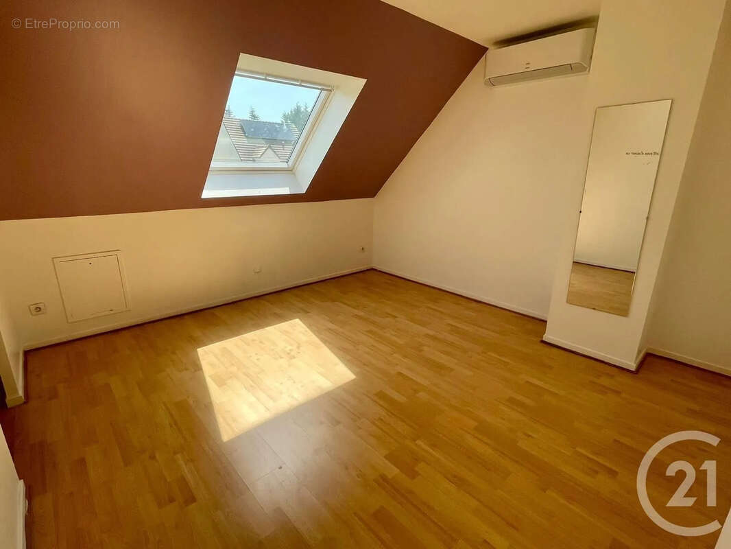 Maison 105 m² à Othis  - photo 7