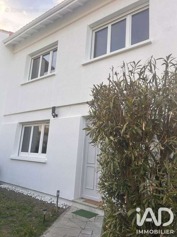 Maison 135 m² à Talence  - photo 8