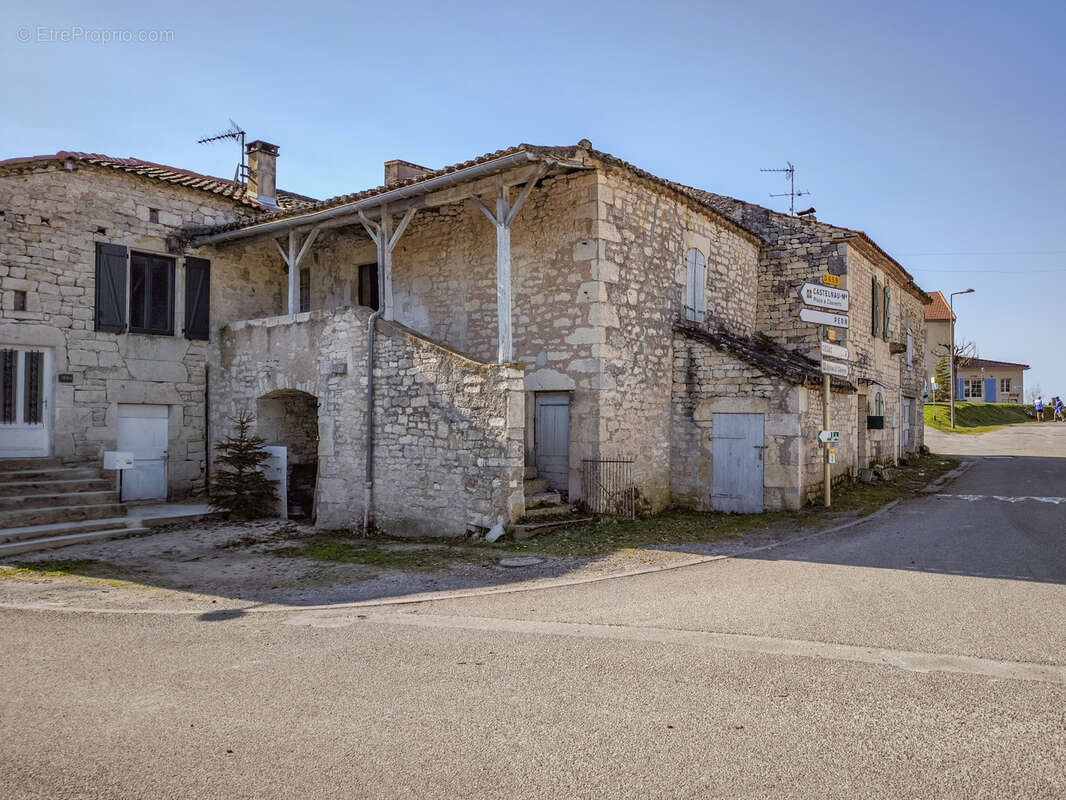 Maison à LHOSPITALET