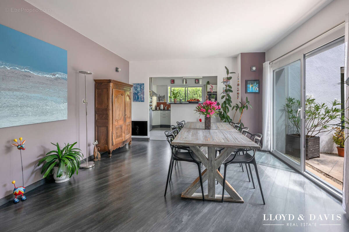 Maison 258 m² à Guerande  - photo 6