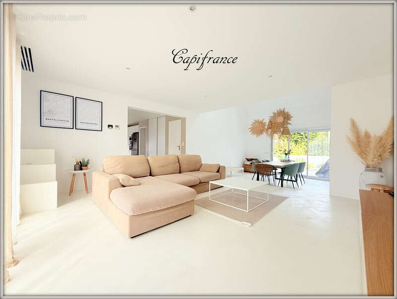 Maison à AULNAY-SOUS-BOIS