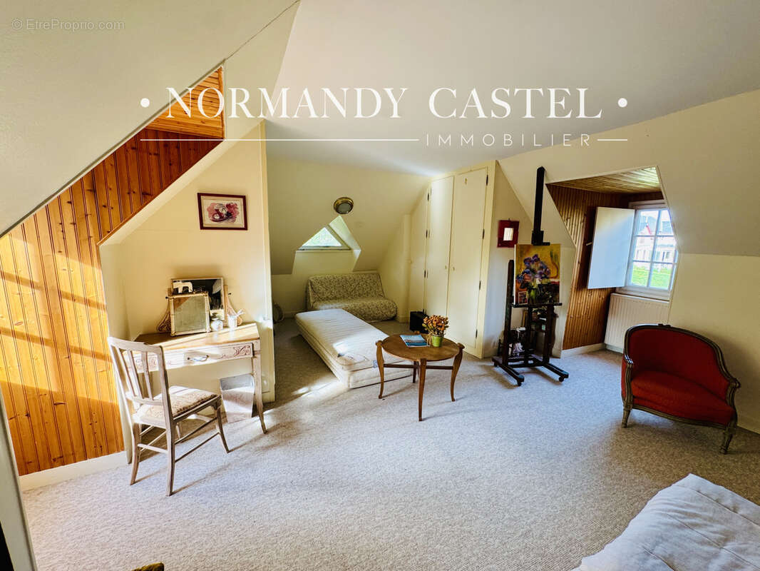 Maison à TROUVILLE-SUR-MER