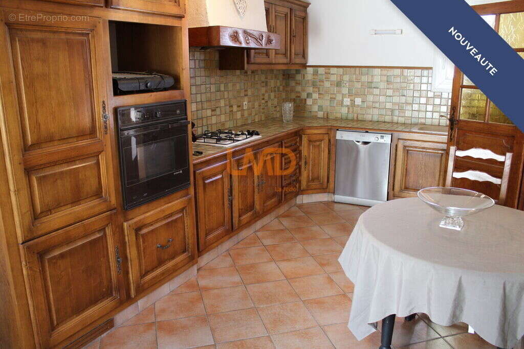 Double habitation T4 92 m2 + T2 85 m2 - photo 12