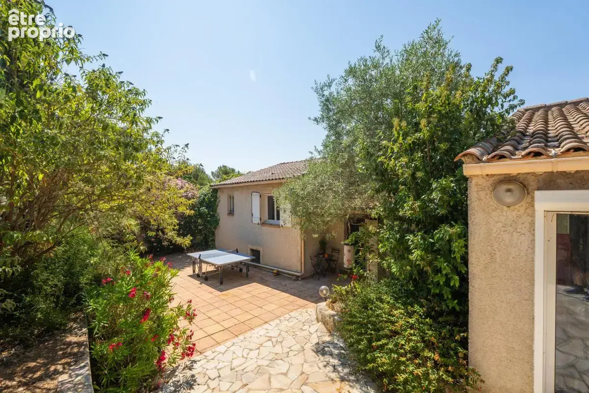 Maison 150 m² à Peypin  - photo 18