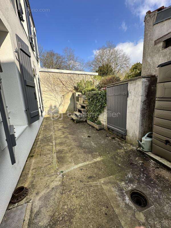 Appartement à LA FERTE-GAUCHER