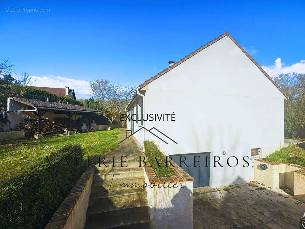 Maison à SOTTEVILLE-SOUS-LE-VAL