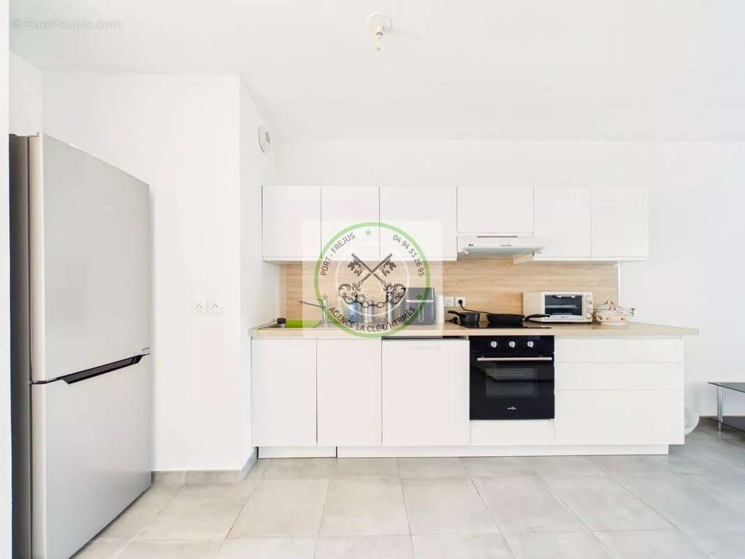 Maison à ROQUEBRUNE-SUR-ARGENS