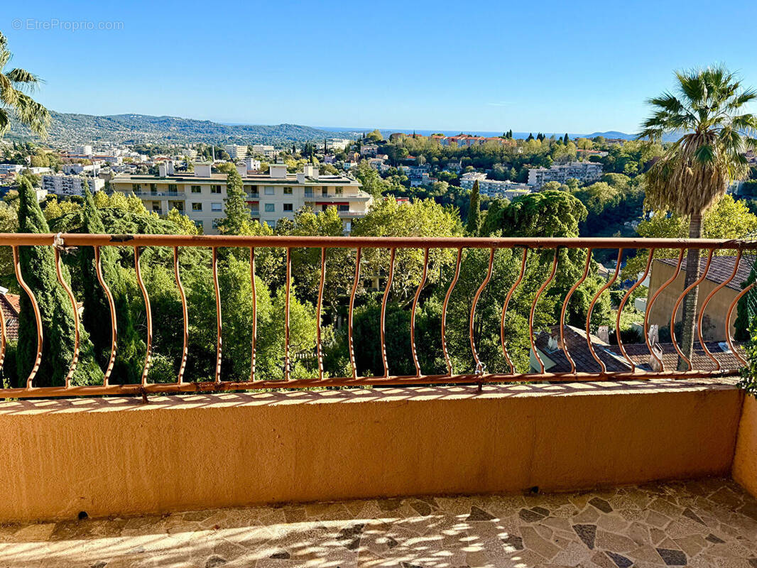 Appartement à GRASSE