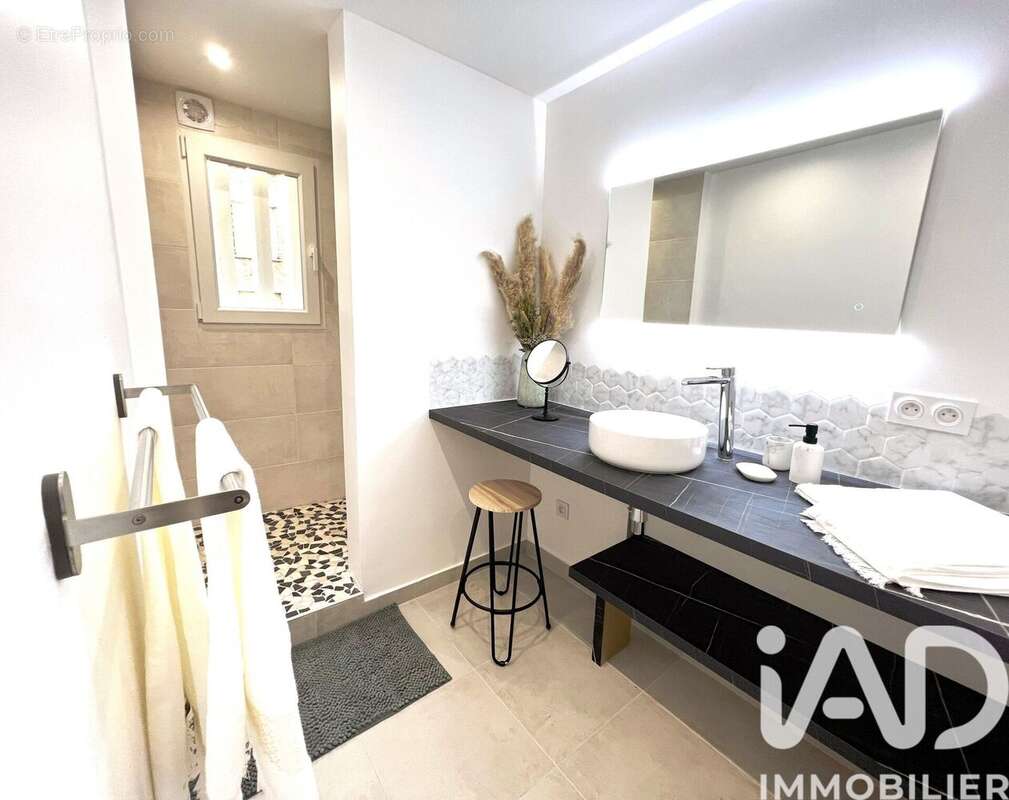 Photo 4 - Appartement à VERSAILLES