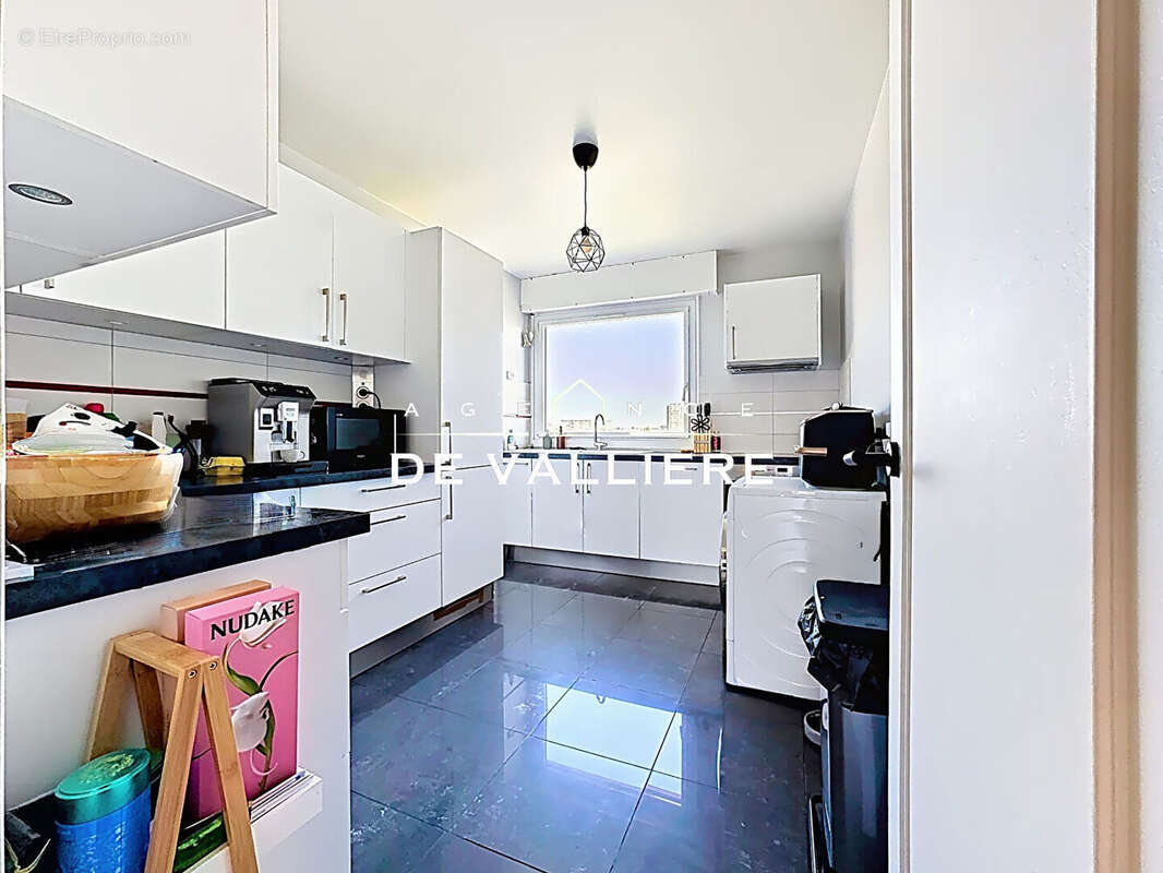 Appartement à RUEIL-MALMAISON