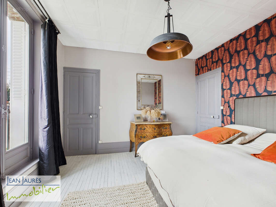 Maison à SAINTE-SAVINE