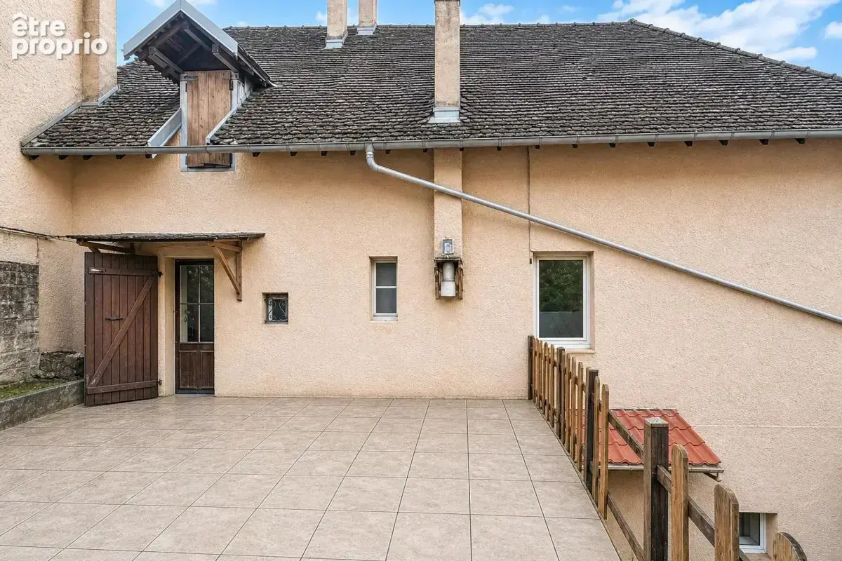 Maison de 4 pièces de 140 m² à Le Pont-de-Beauvoisin - photo 4