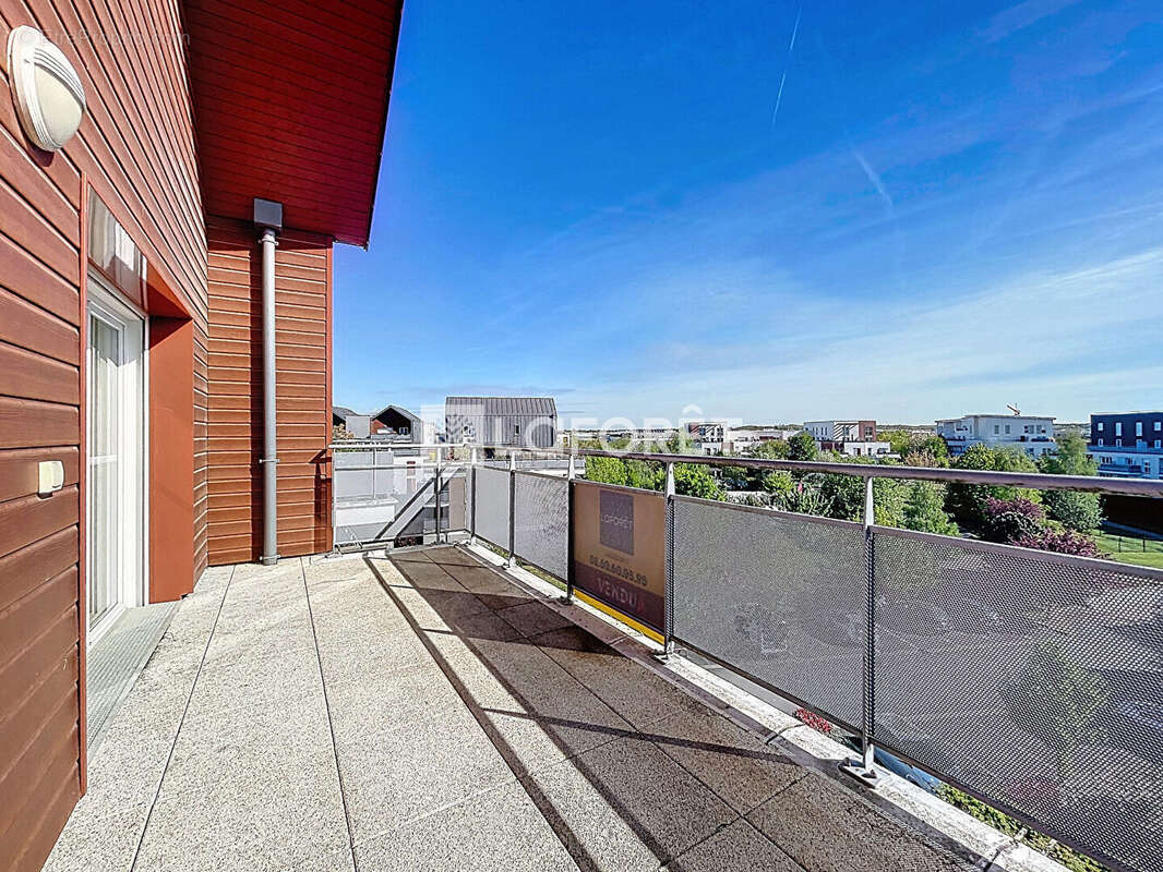 Appartement Lieusaint 4 pièce(s) 71 m2 dernier étage - photo 5