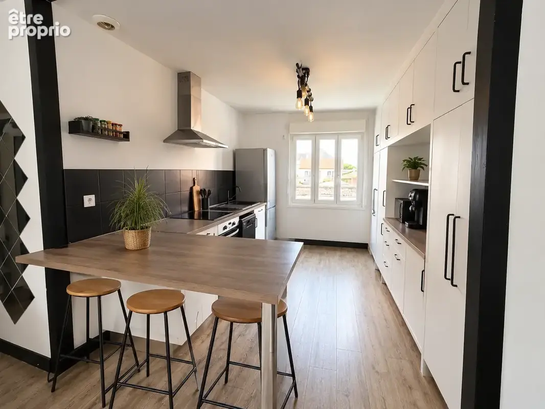 Appartement avec cour et garage - photo 5