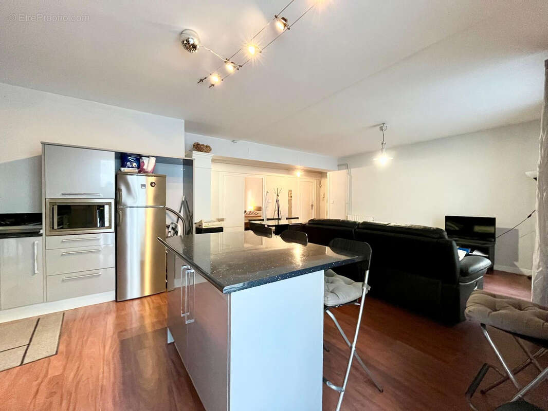 Au coeur du quartier plage, appartement 5 pièces avec superbe terrasse - photo 14