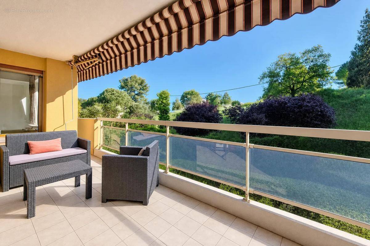 Appartement à CAGNES-SUR-MER