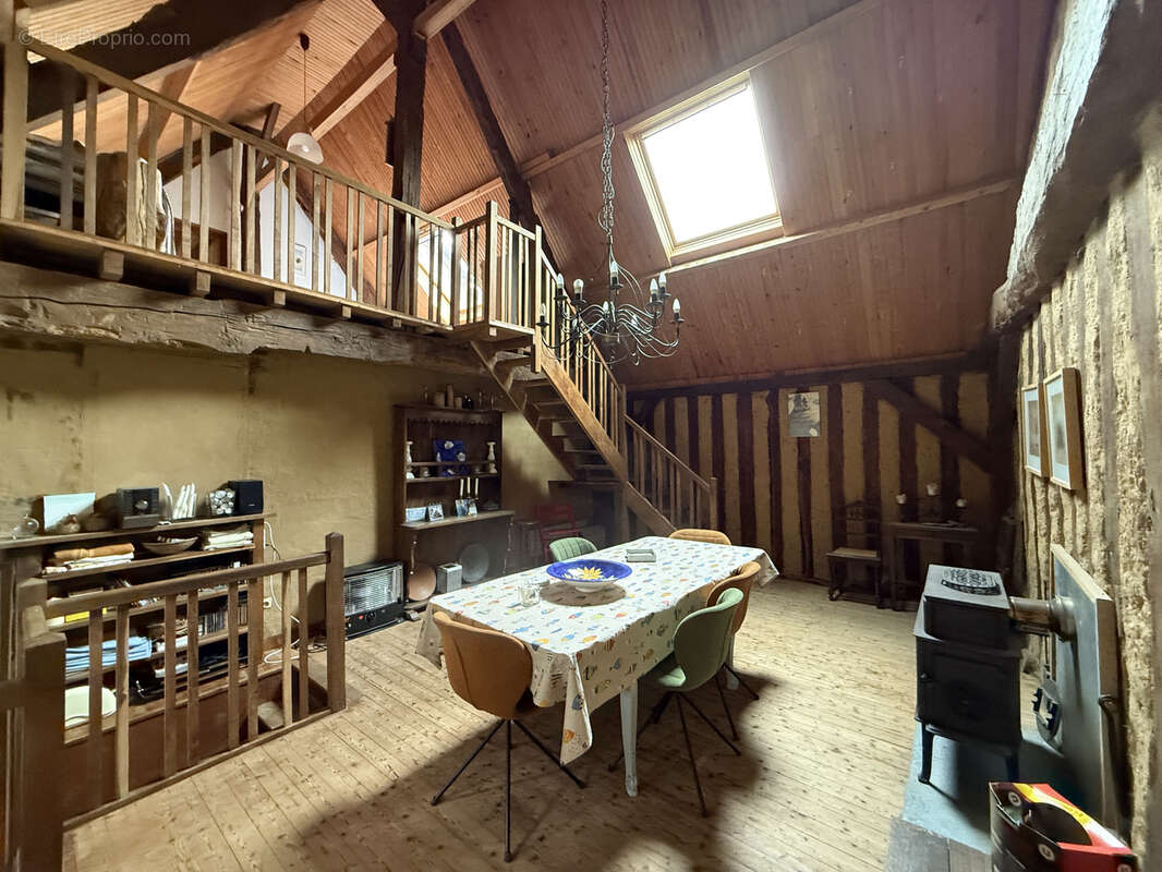 Maison à LES CRESNAYS