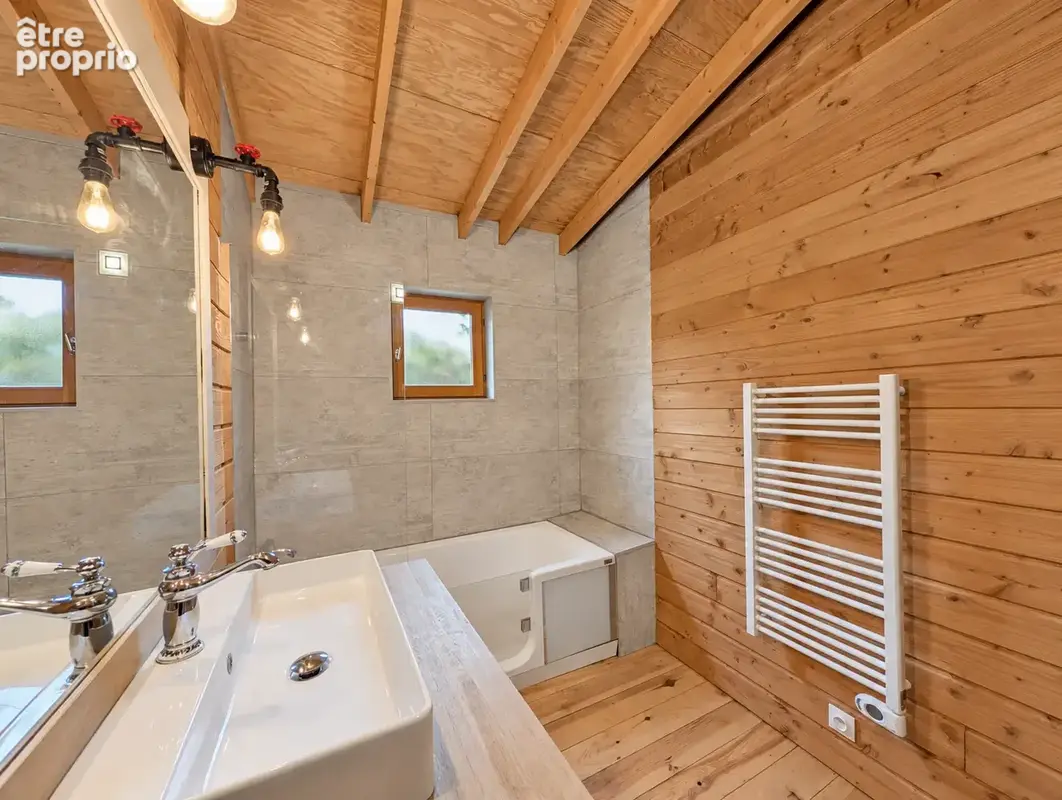 Chalet familial avec jardin arboré dans un environnement privilégié - photo 14