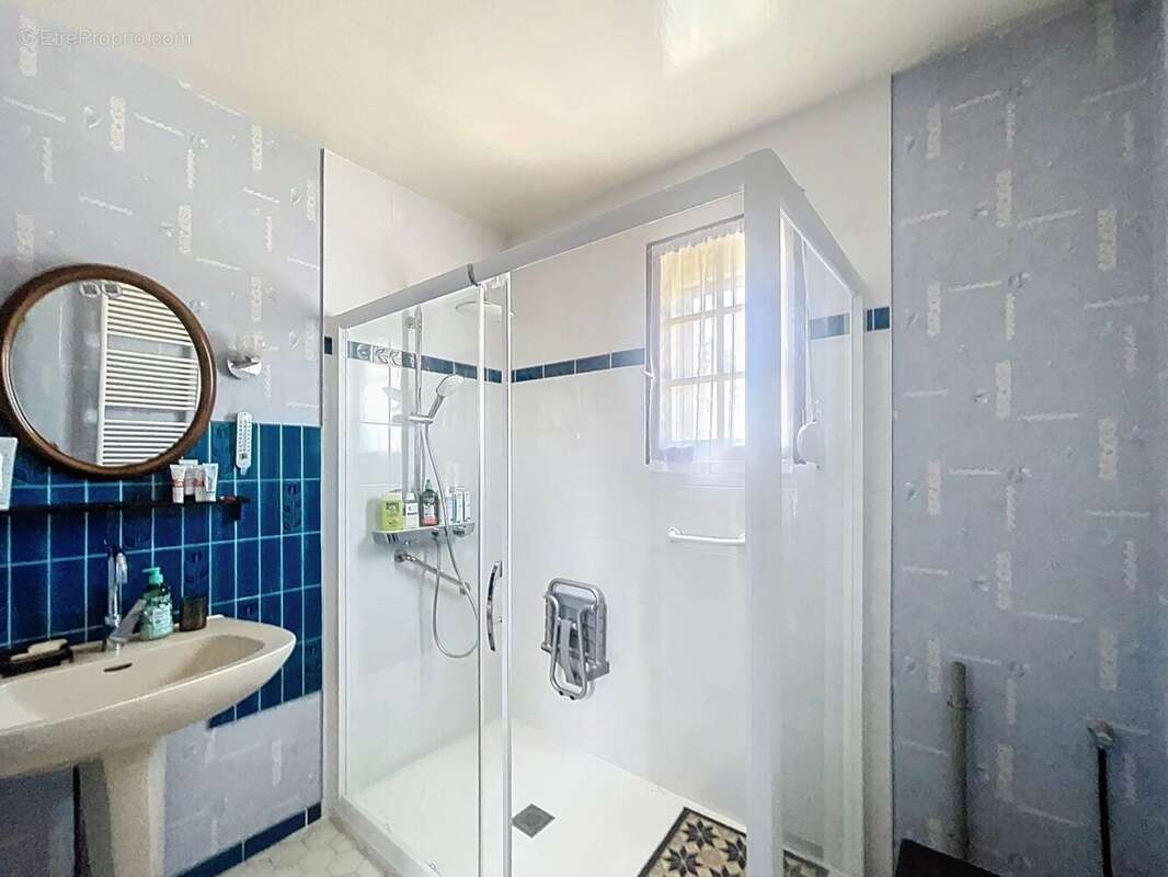 Maison à TRACY-LE-VAL