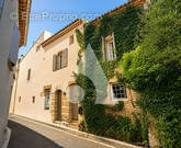 Maison à VENASQUE