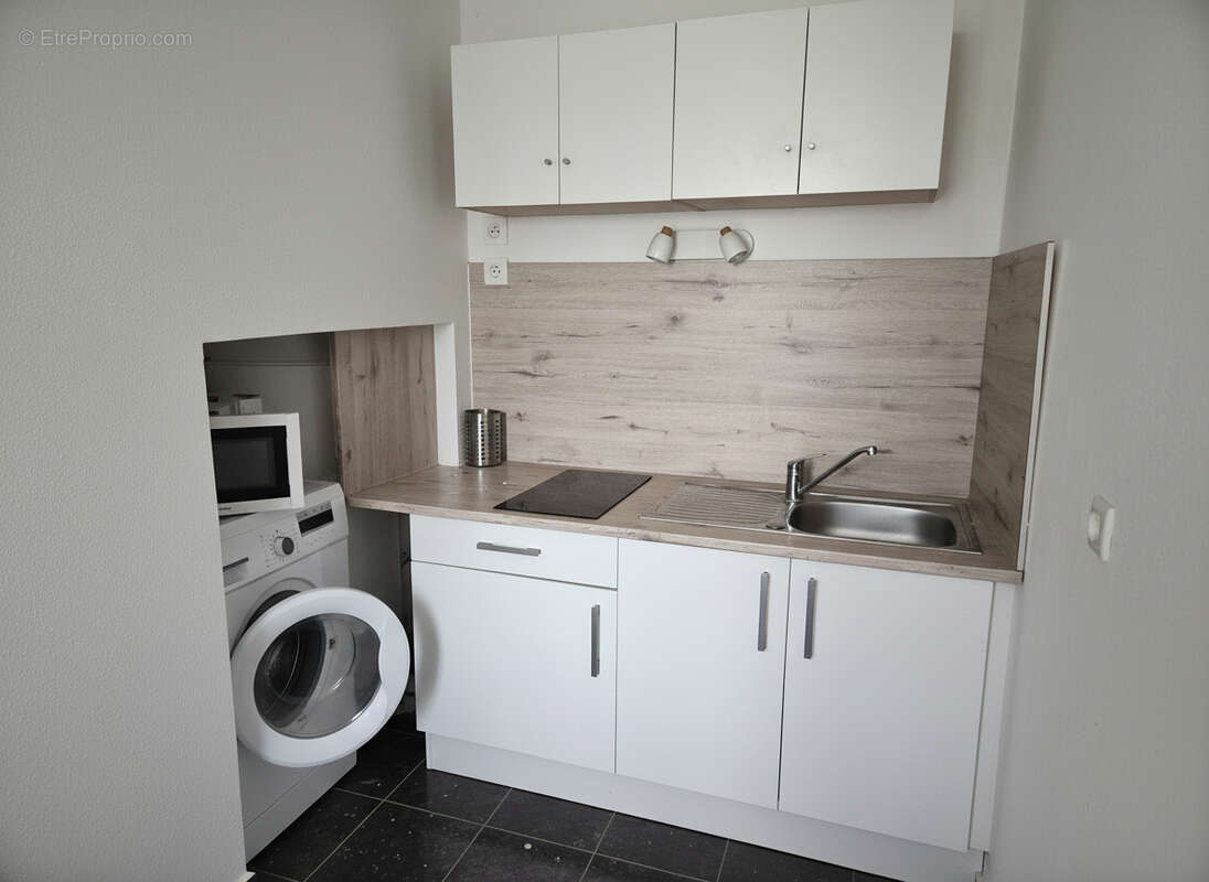 Appartement à SAINT-CYR-SUR-LOIRE