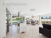 Maison à VEAUCHETTE