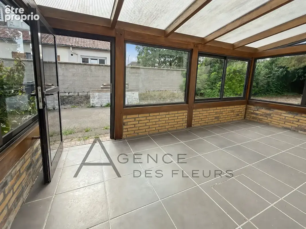A saisir maison avec dépendance sur la commune de SAINT AUBIN LES ELBEUF 76410 - photo 4