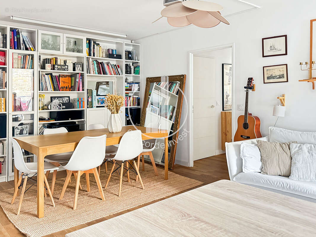 Appartement à ASNIERES-SUR-SEINE